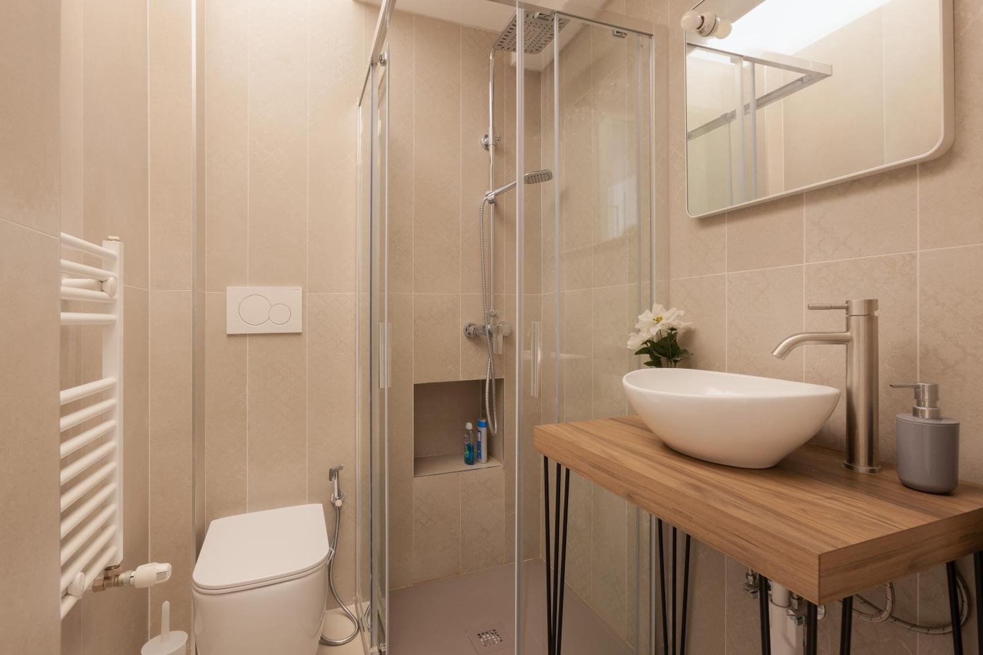 Snapstay Luxury Apartments In Centro A Trieste Ngoại thất bức ảnh