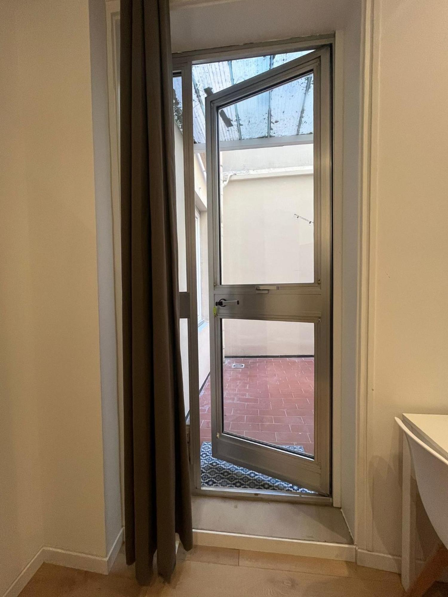 Snapstay Luxury Apartments In Centro A Trieste Ngoại thất bức ảnh